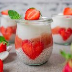Ketogener Erdbeer-Chia Pudding
